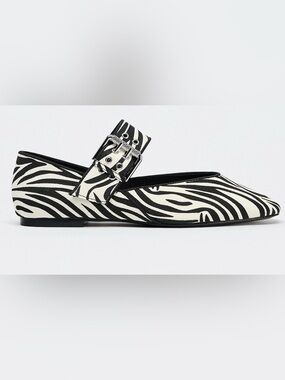 Zara Animal Print Women's Flats
